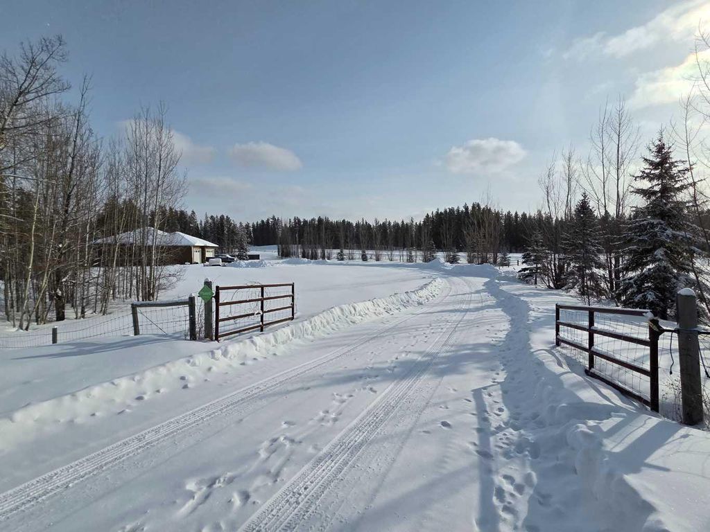 Photo of 63028 704 Township #1, Rural Grande Prairie No. 1, County of, AB T8V 2Z9 (MLS # A2288051)