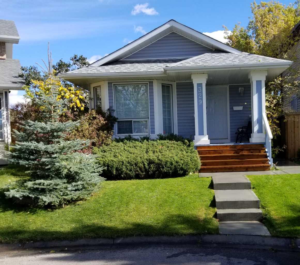 329 Martinwood Place NE