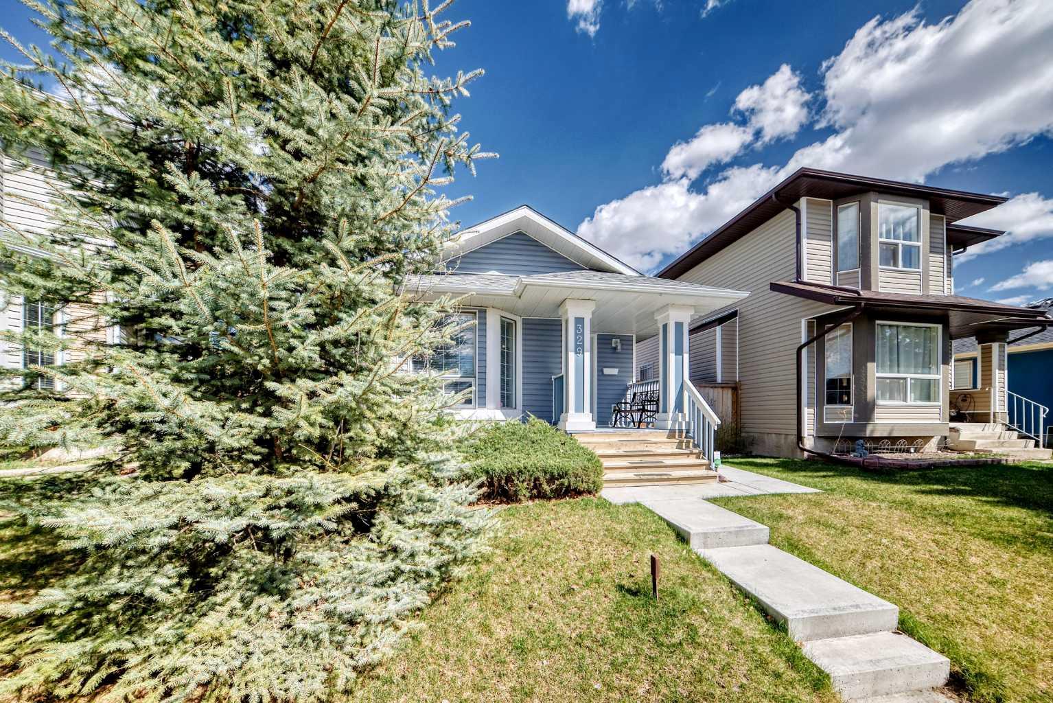 329 Martinwood Place NE