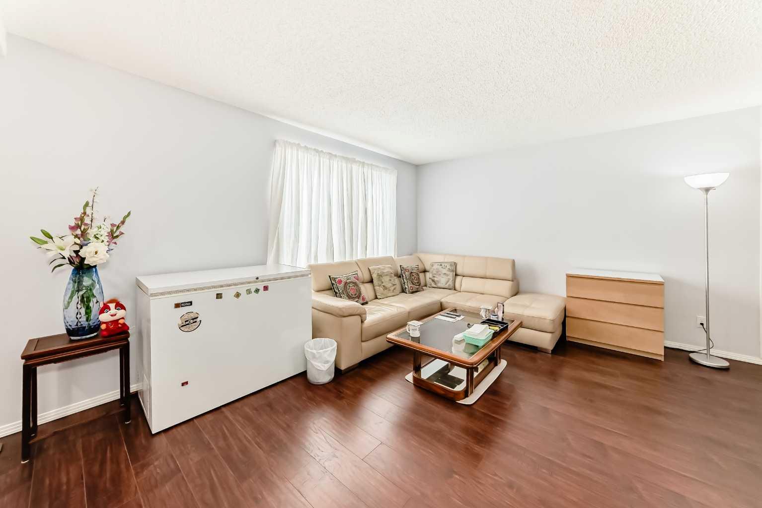 405 64 Avenue NE 103