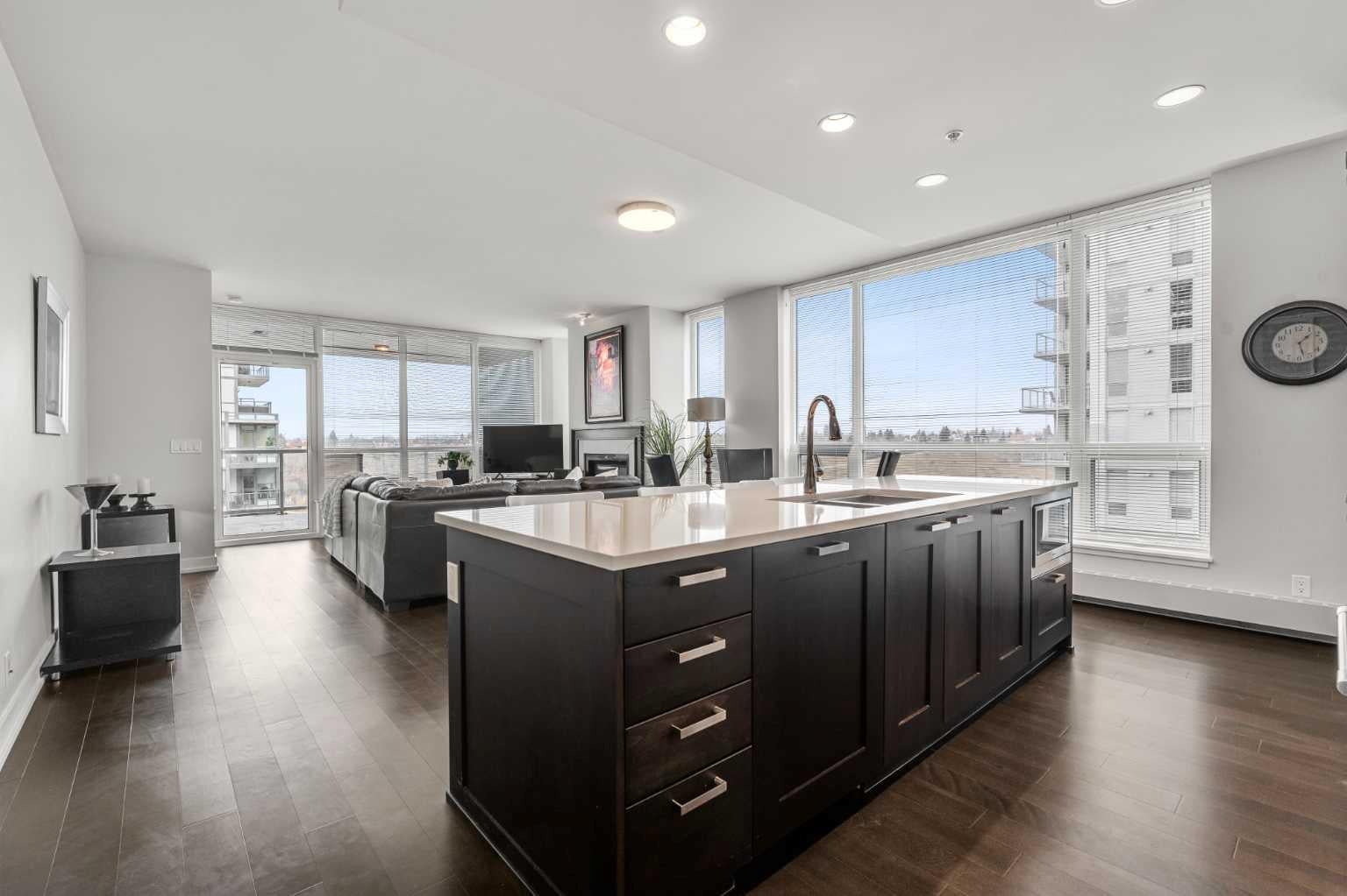 222 Riverfront Avenue SW 1423