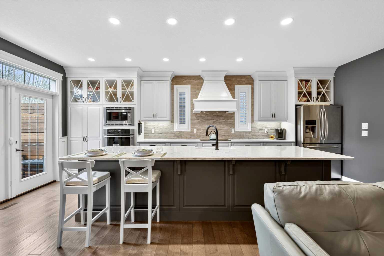 90 Cranbrook Hill SE