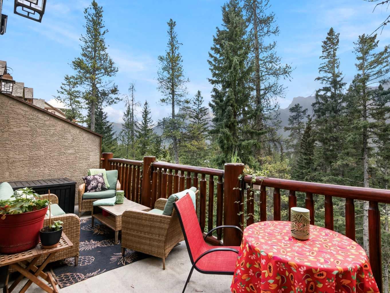 137 Wapiti Close 11