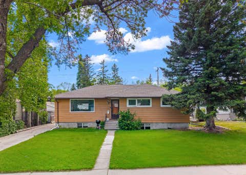Photo of 1207 40 Avenue NW, Calgary, AB T2K 0G3 (MLS # A2317359)