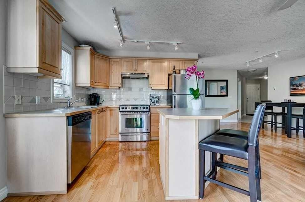 630 10 Street NW 306