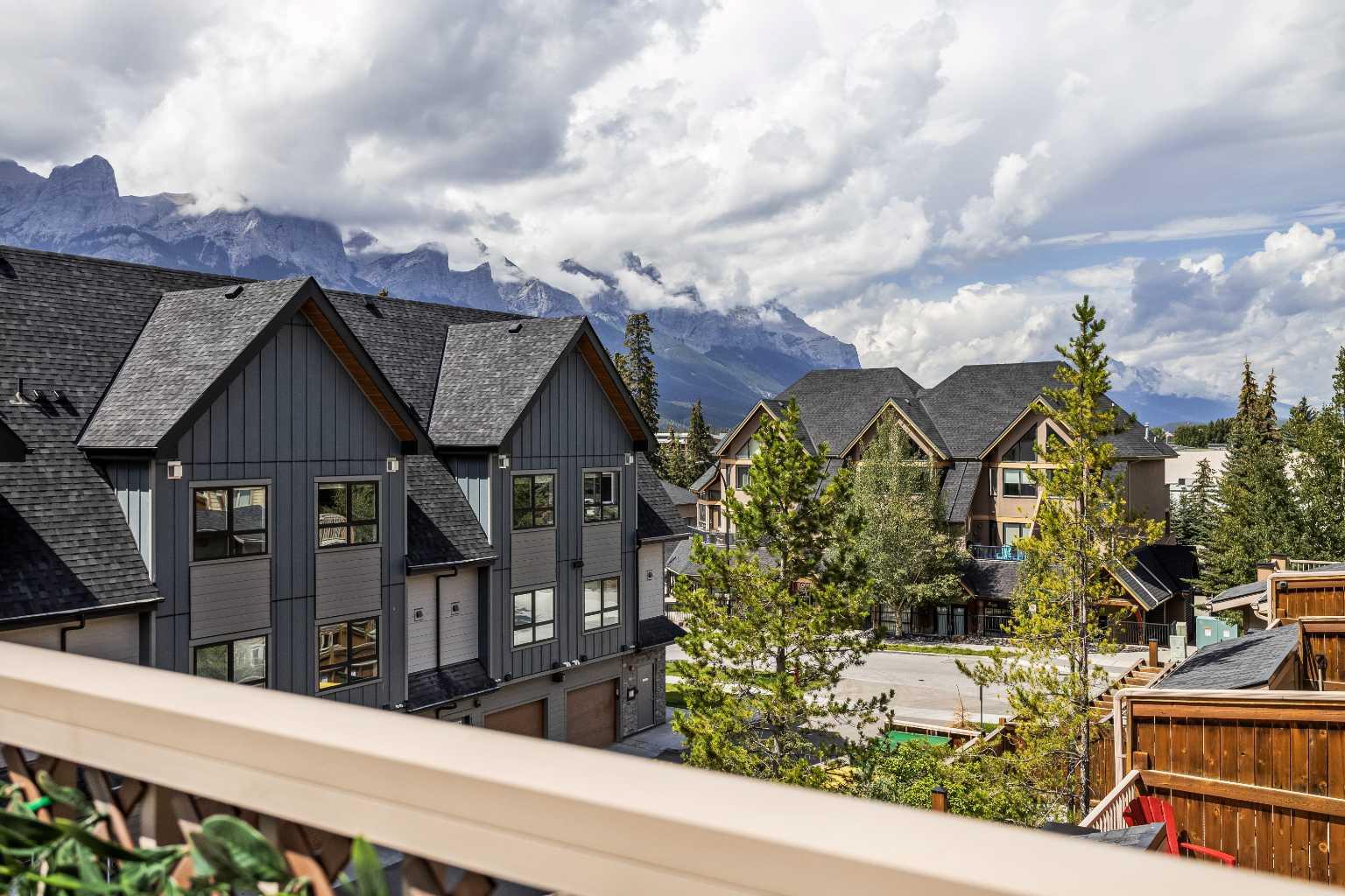 121 Kananaskis Way 207
