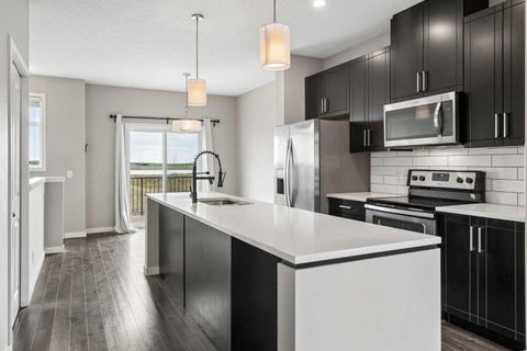 Photo of 120 Copperstone Villas SE, Calgary, AB T2X 5A8 (MLS # A2315068)