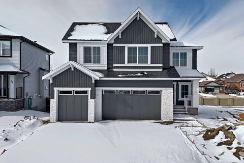 69 Lakes Estates Circle Strathmore AB T1P 0B7
