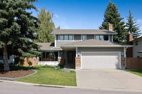 Photo of 315 Woodpark Place SW, Calgary, AB T2W 2X9 (MLS # A2338172)