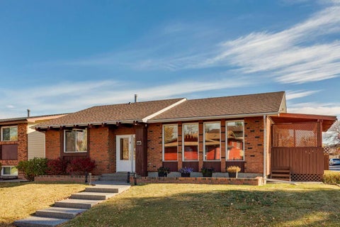 Photo of 4316 53 Street NE, Calgary, AB T1Y 4B3 (MLS # A2350972)