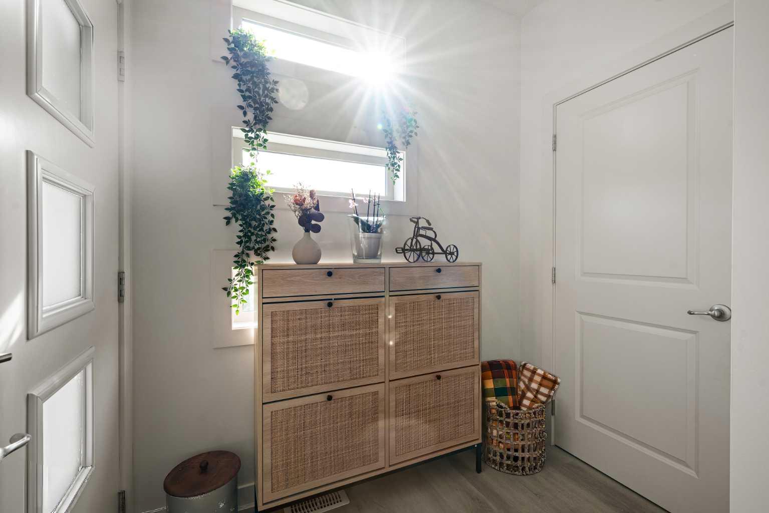 237 Walden Parade SE