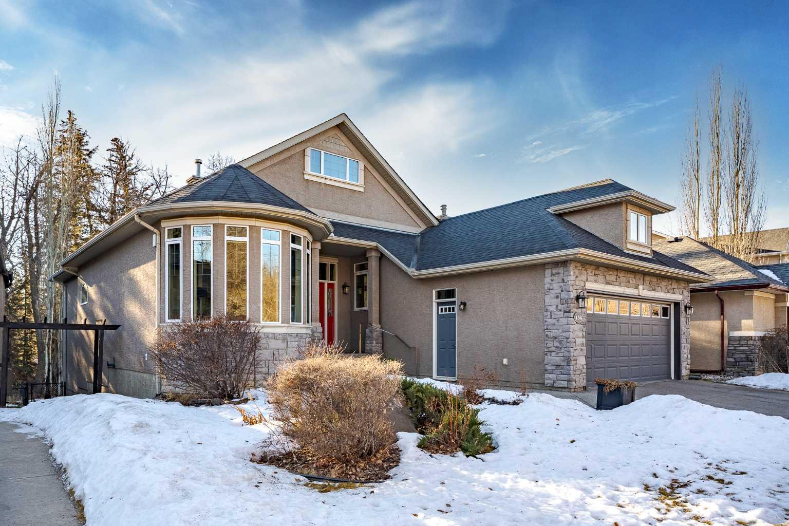 134 Discovery Ridge Boulevard SW