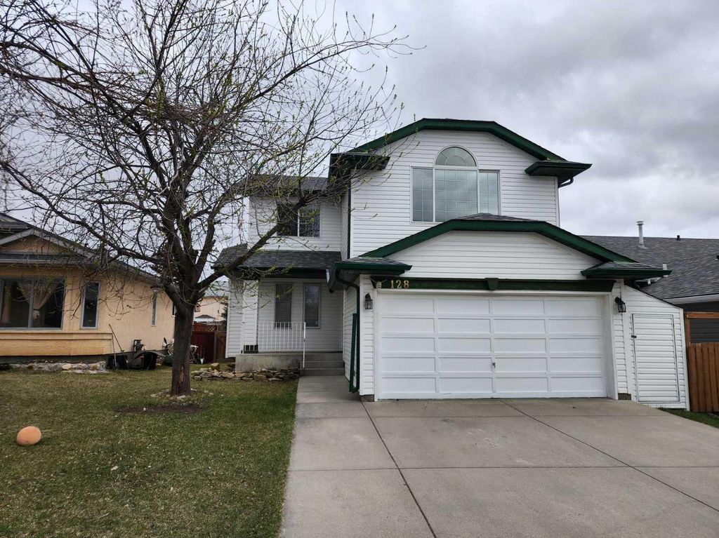 Photo of 128 Harvest Park Road NE, Calgary, AB T3K 4H9 (MLS # A2305181)