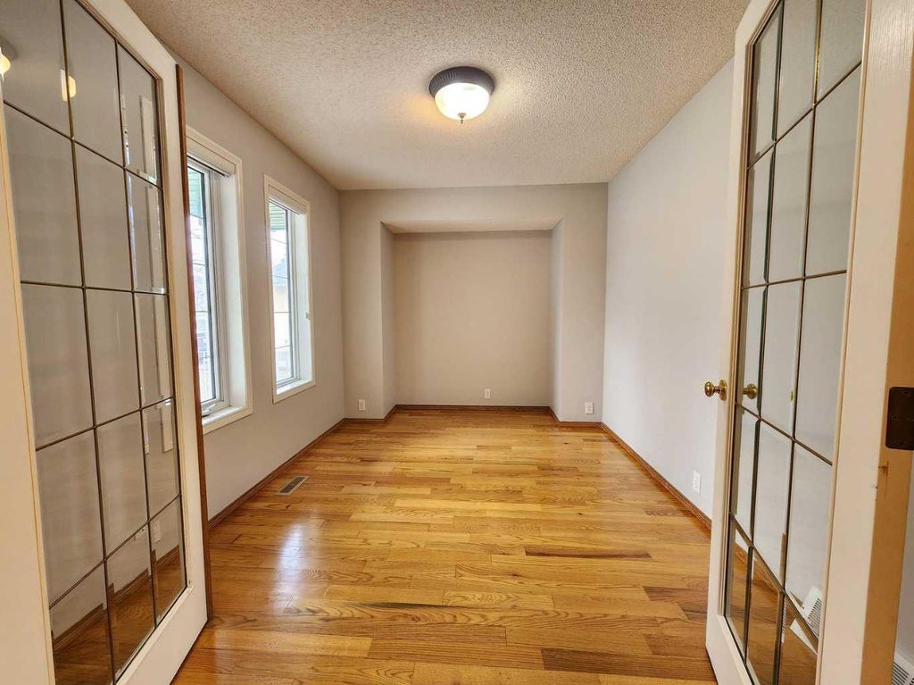 Photo of 128 Harvest Park Road NE, Calgary, AB T3K 4H9 (MLS # A2305181)