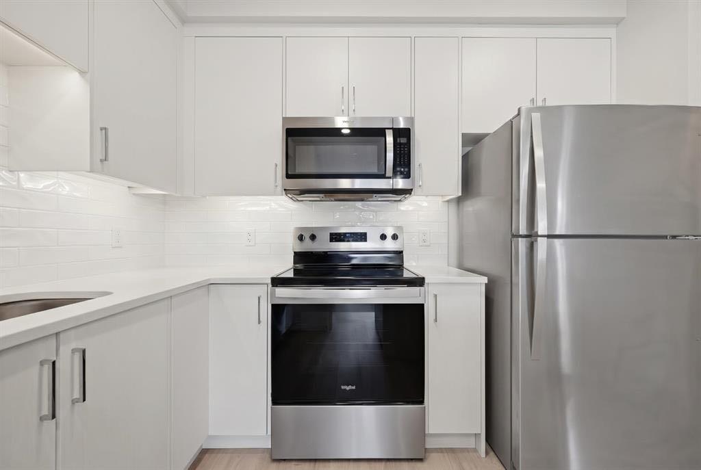 660 Shawnee Square SW 104