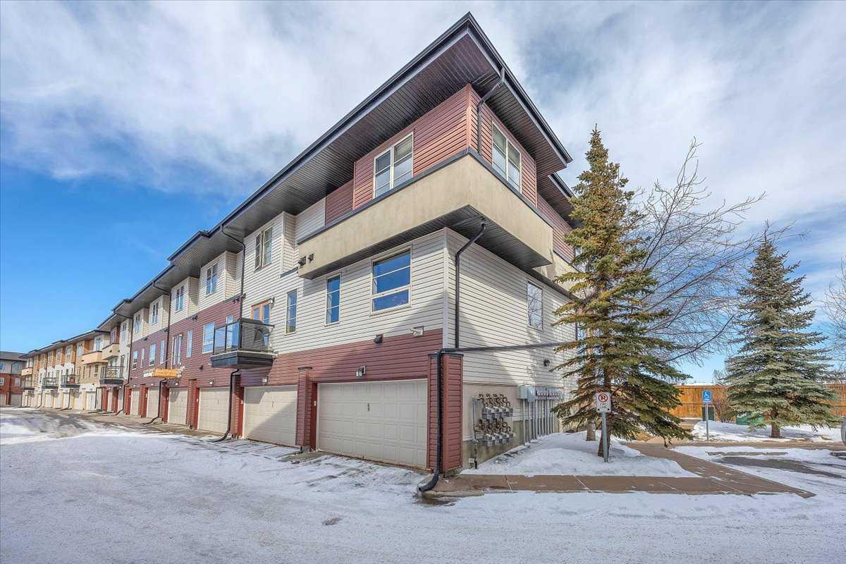 69 Aspen Hills Terrace SW