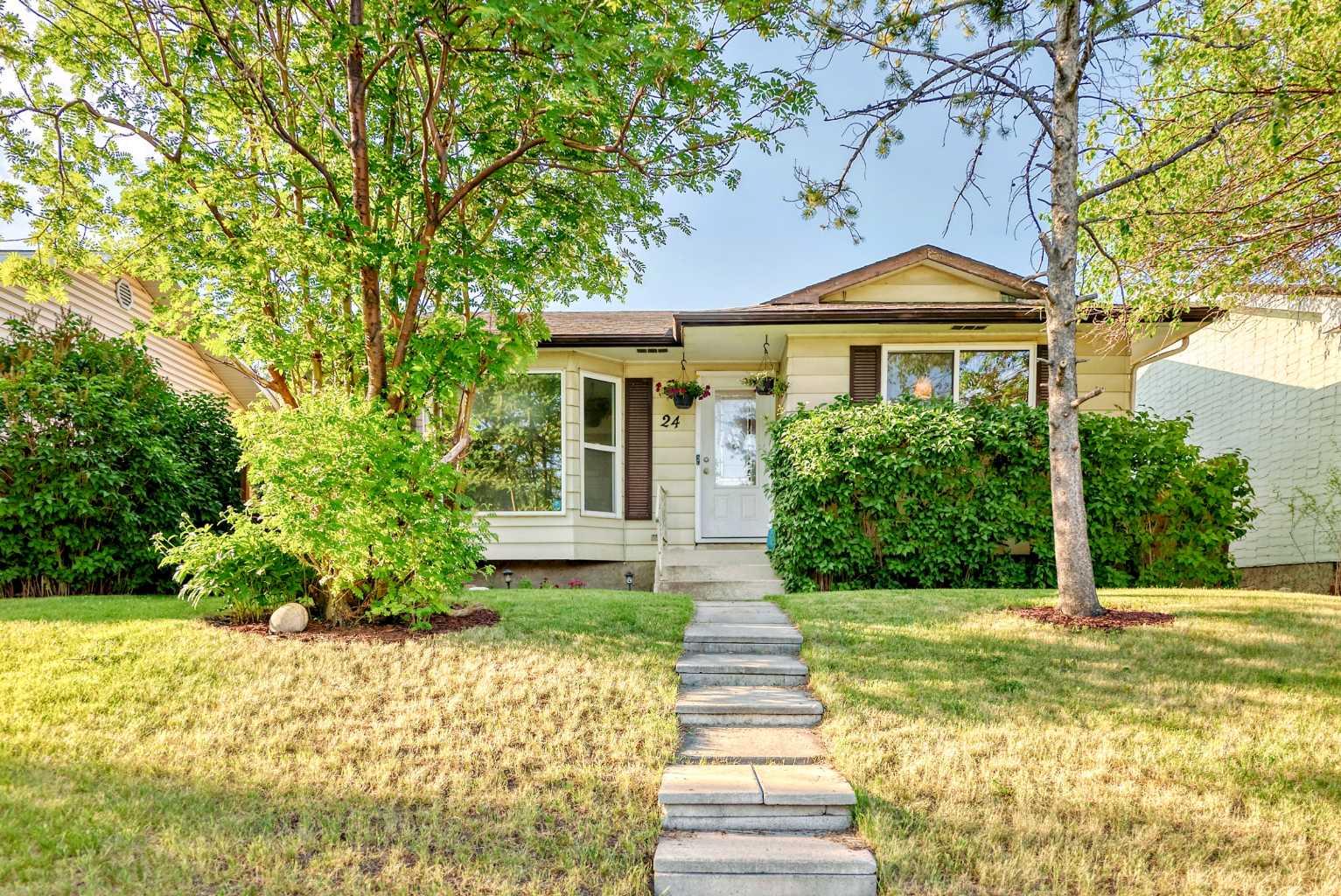24 Dovely Way SE