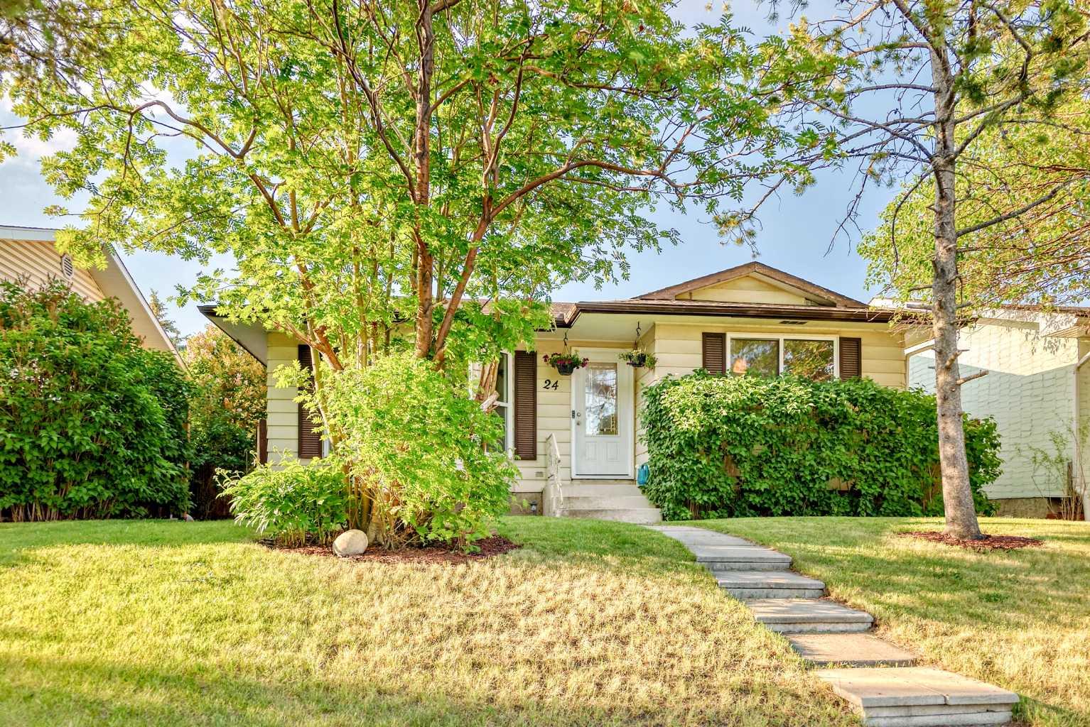 24 Dovely Way SE