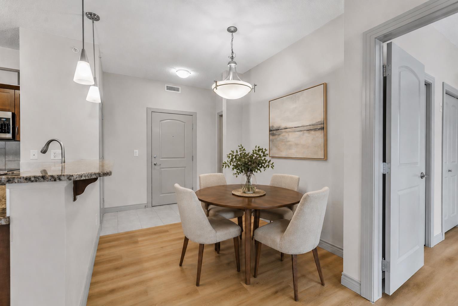70 Royal Oak Plaza NW 412