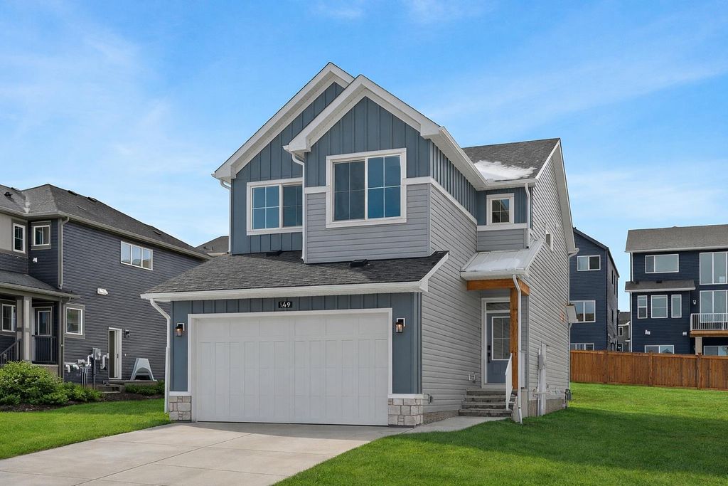 Photo of 49 Starling Passage NW, Calgary, AB T3P 2W3 (MLS # A2292346)