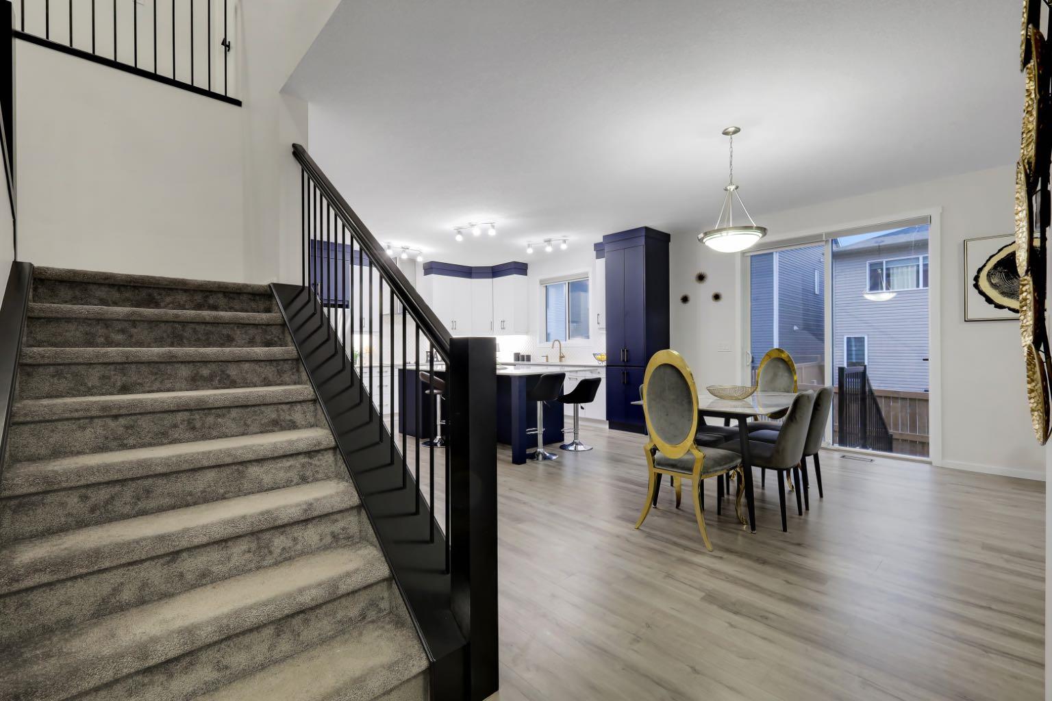 610 Southwinds Close SW