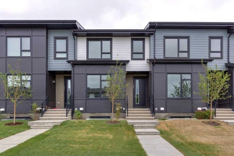 Photo of 225 Vantage Drive, Cochrane, AB T4C 3G5 (MLS # A2334837)