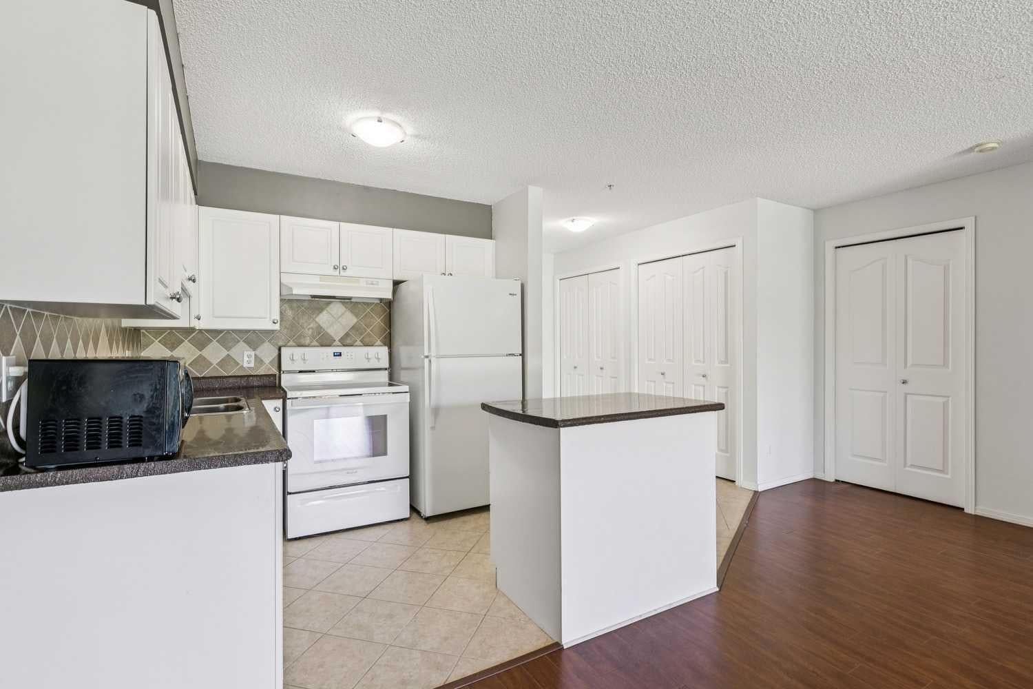 1000 Citadel Meadow Point NW 209