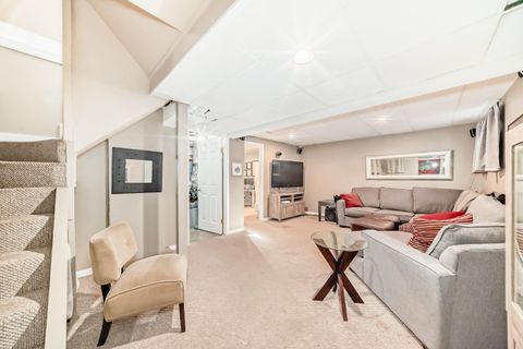 Tiny photo for 2125 36 Avenue SW, Calgary, AB T2T 2H1 (MLS # A2283429)