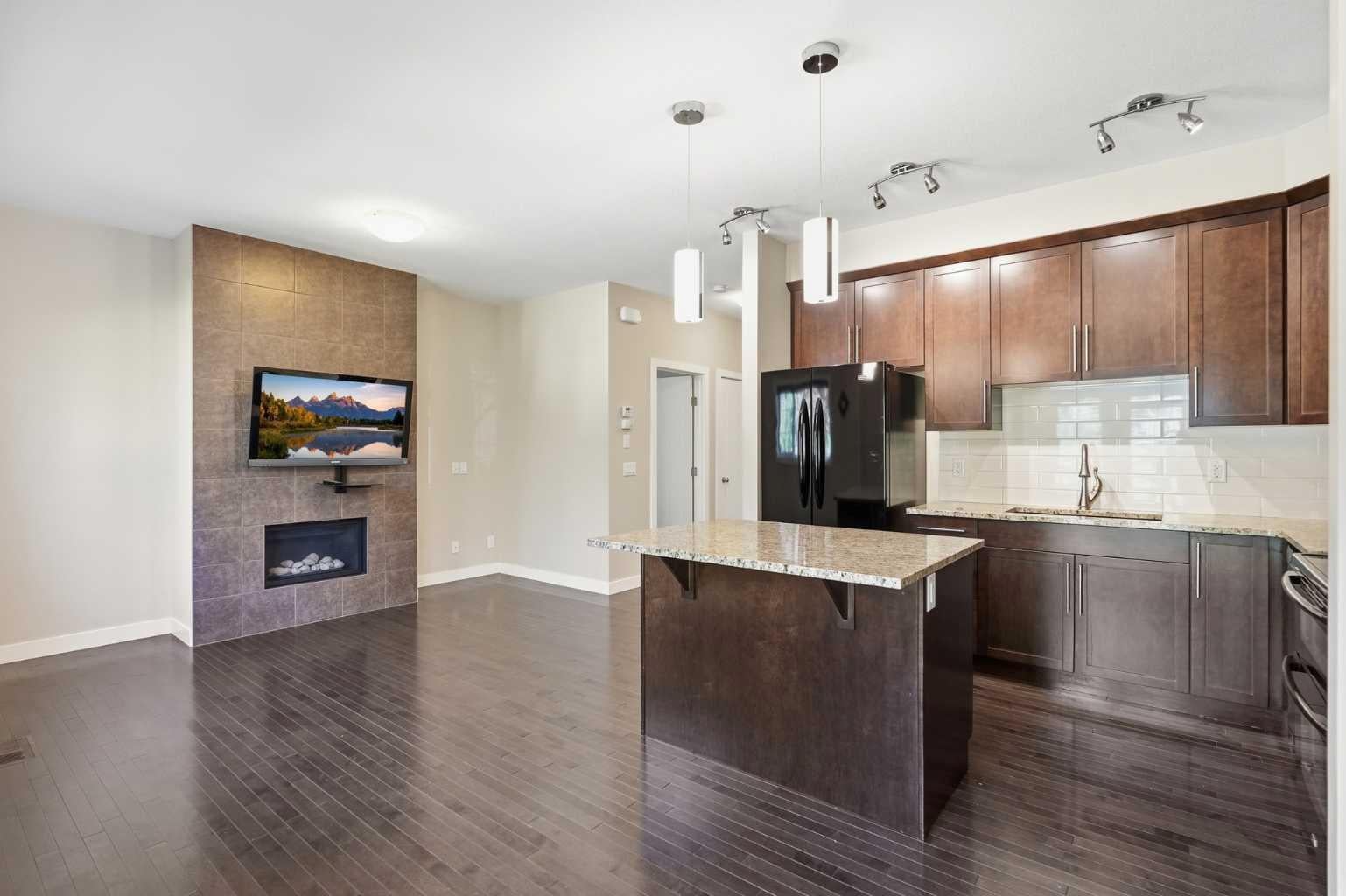 431 quarry Villas SE