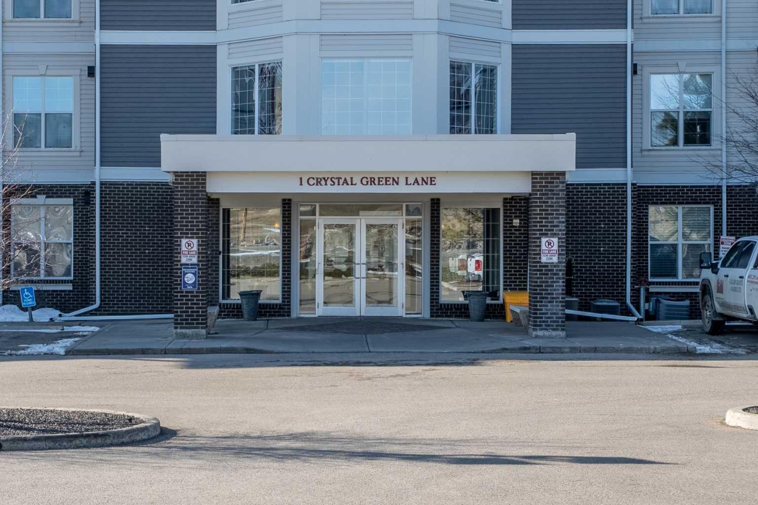 1 Crystal Green Lane 410