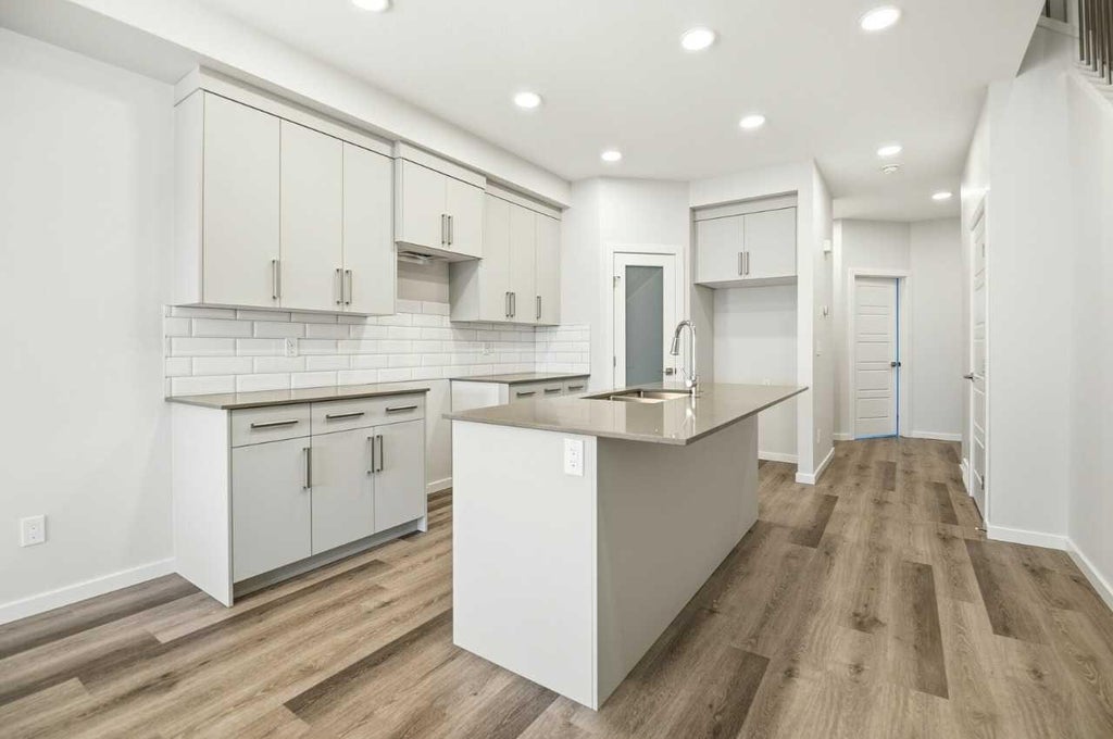 Photo of 149 Lincoln Crescent, Rural Red Deer County, AB T4E 3E5 (MLS # A2341824)