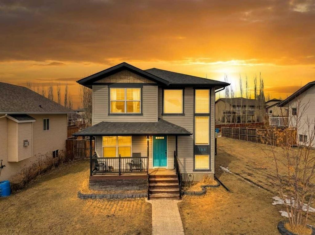 Photo of 155 Inglewood Drive, Red Deer, AB T4R 3S3 (MLS # A2295593)