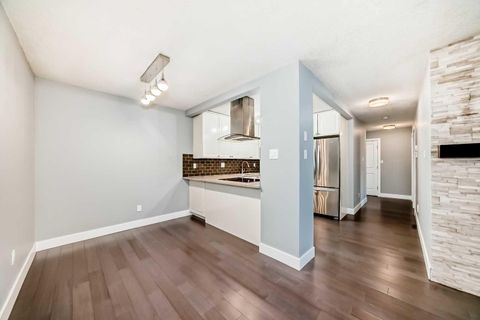 Photo of 537 14 Avenue SW #604, Calgary, AB T2R 0M7 (MLS # A2280828)