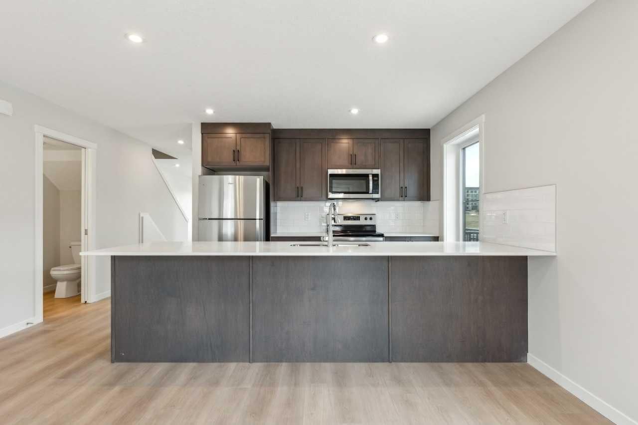 63 Belmont Passage SW 101