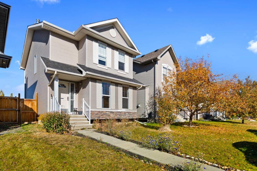 Photo of 195 Cranberry Close SE, Calgary, AB T3M 0B5 (MLS # A2353836)