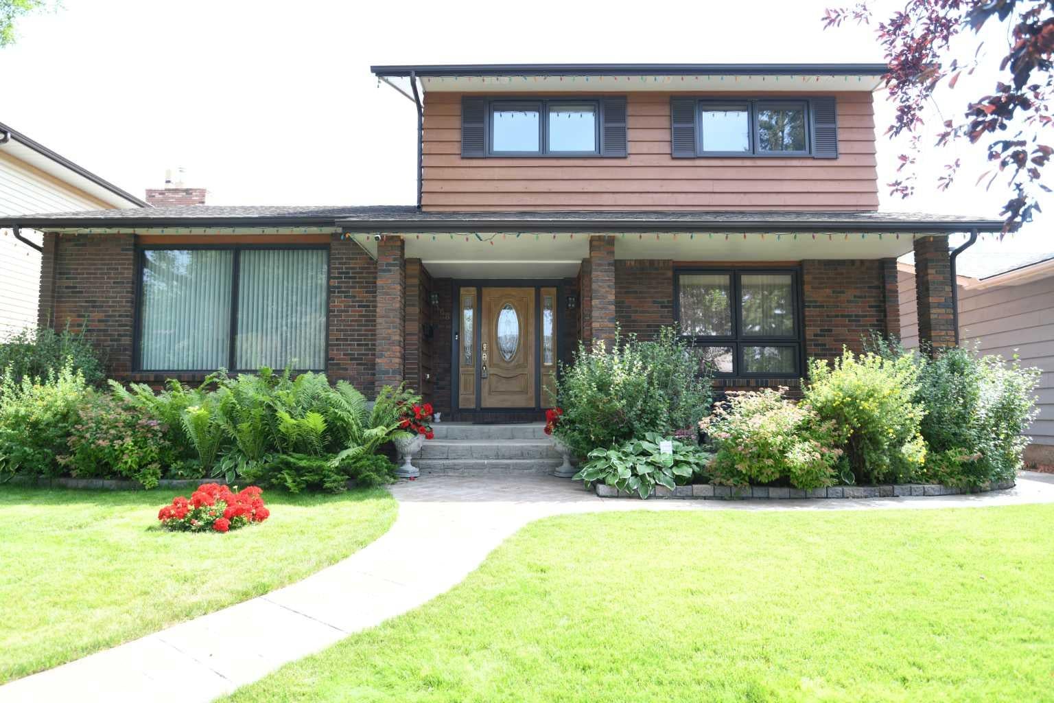 168 Templewood Drive NE