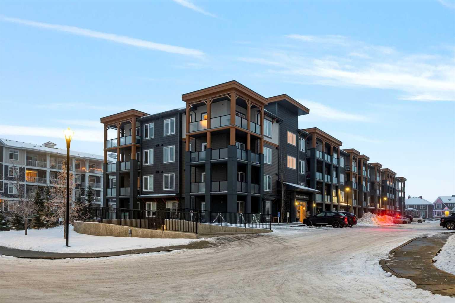 100 Auburn Meadows Manor SE 210