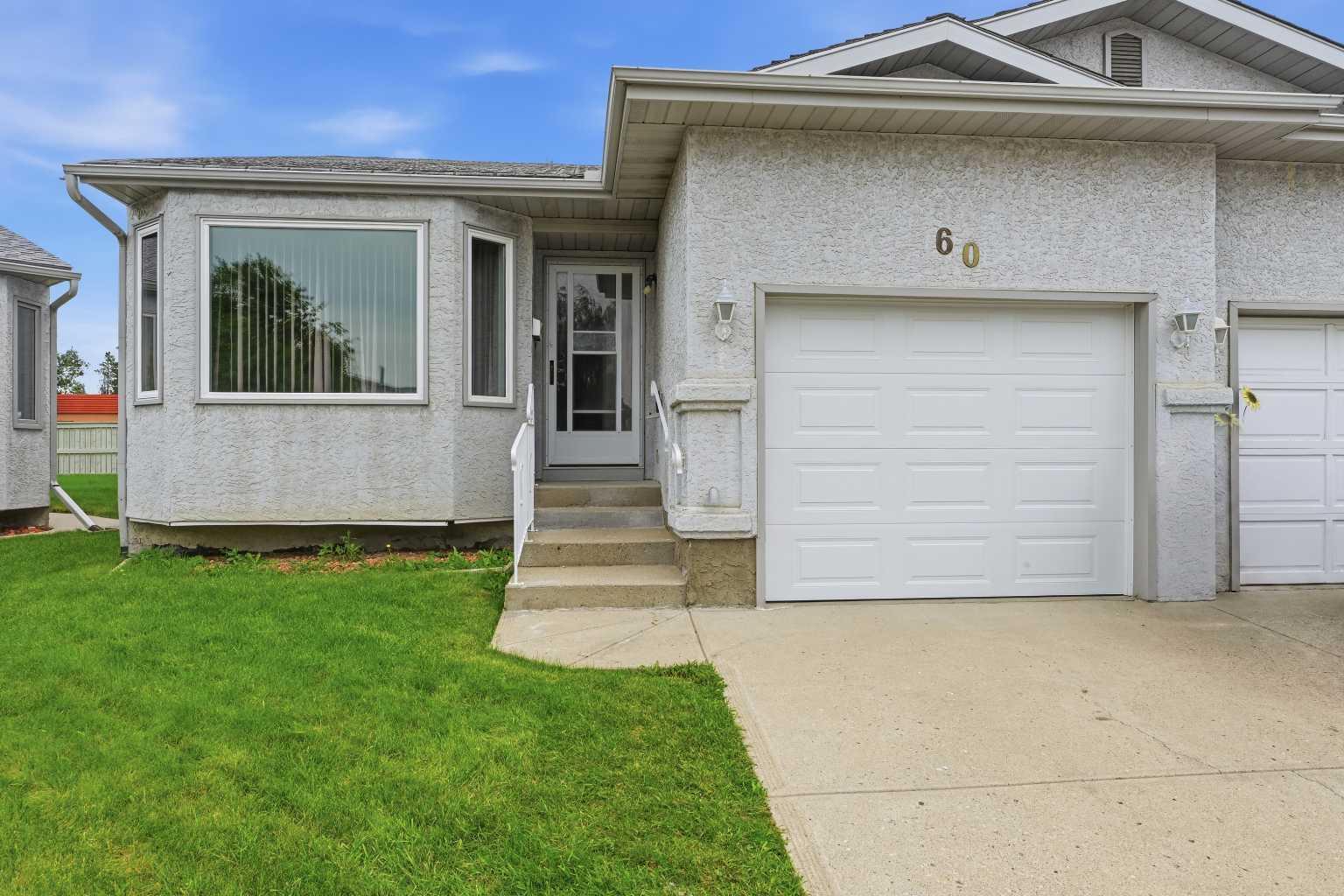 60 Rundlelawn Green NE