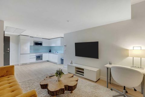 1188 3 Street SE 3505 Calgary AB T2G 1H7