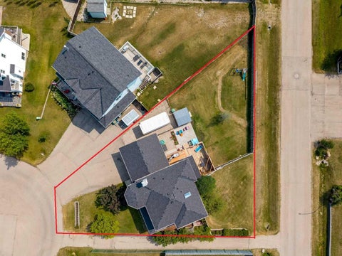 Photo of 16 Henderson Bay NE, Langdon, AB T0J 1X1 (MLS # A2334242)