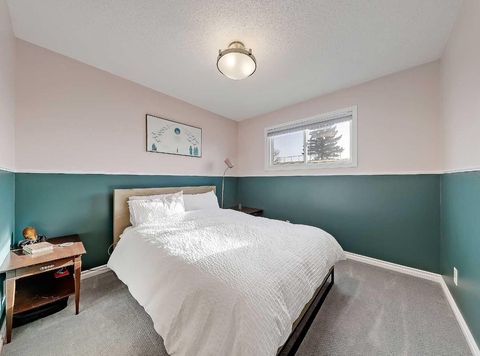 Tiny photo for 147 Erin Ridge Road SE, Calgary, AB T2B 2W2 (MLS # A2284198)