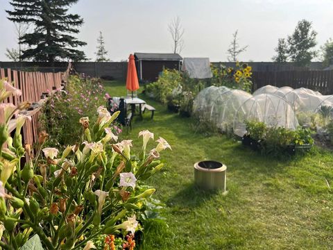 Tiny photo for 147 Erin Ridge Road SE, Calgary, AB T2B 2W2 (MLS # A2284198)