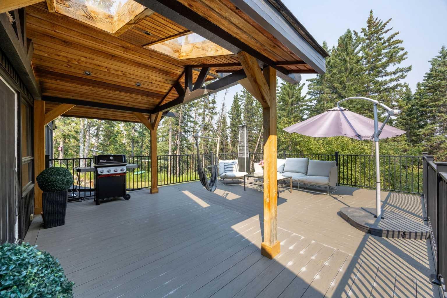 15 Elbow River Point