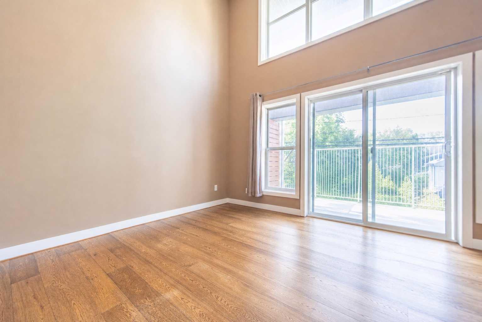 1505 27 Avenue SW 102