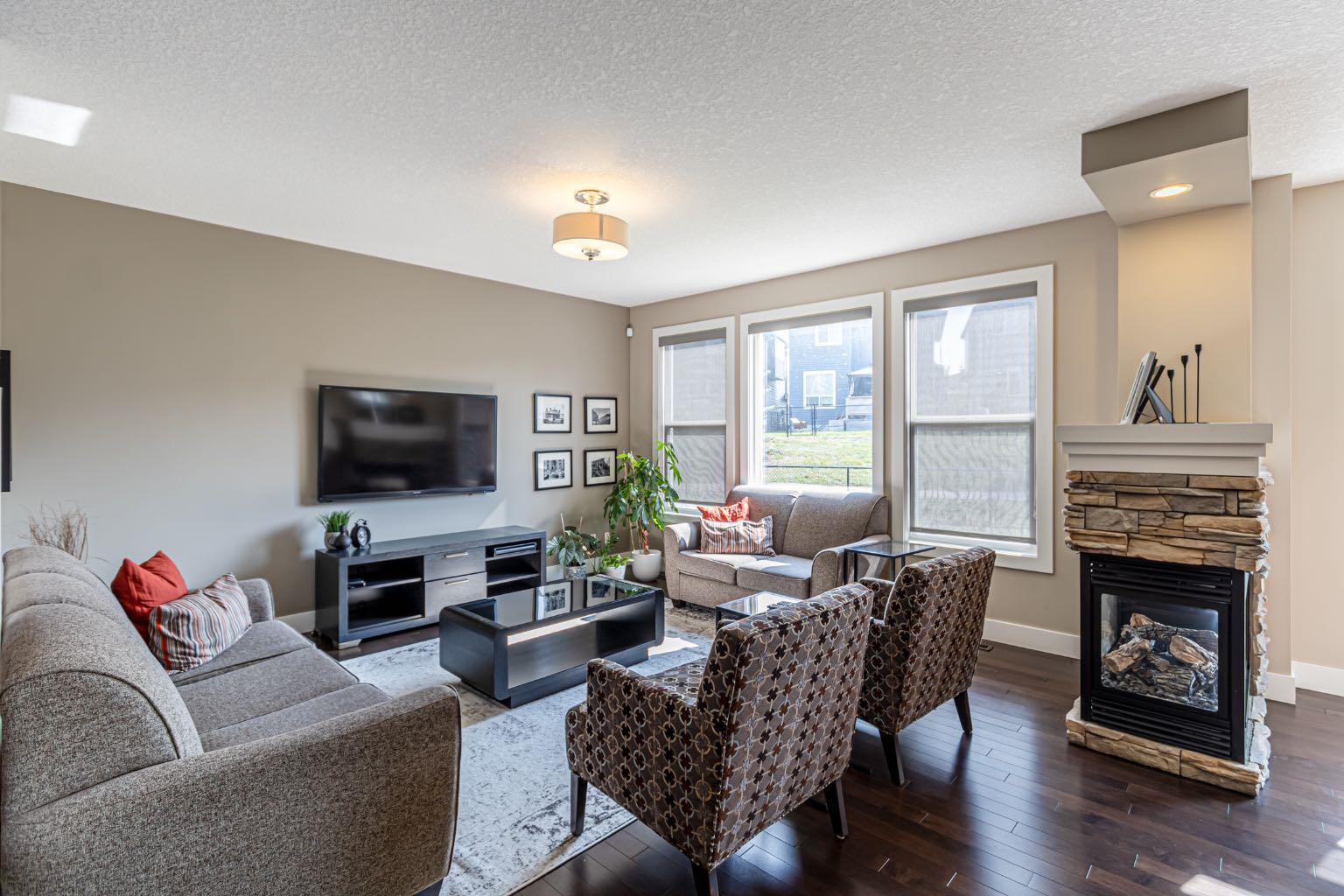 101 Evansfield Way NW