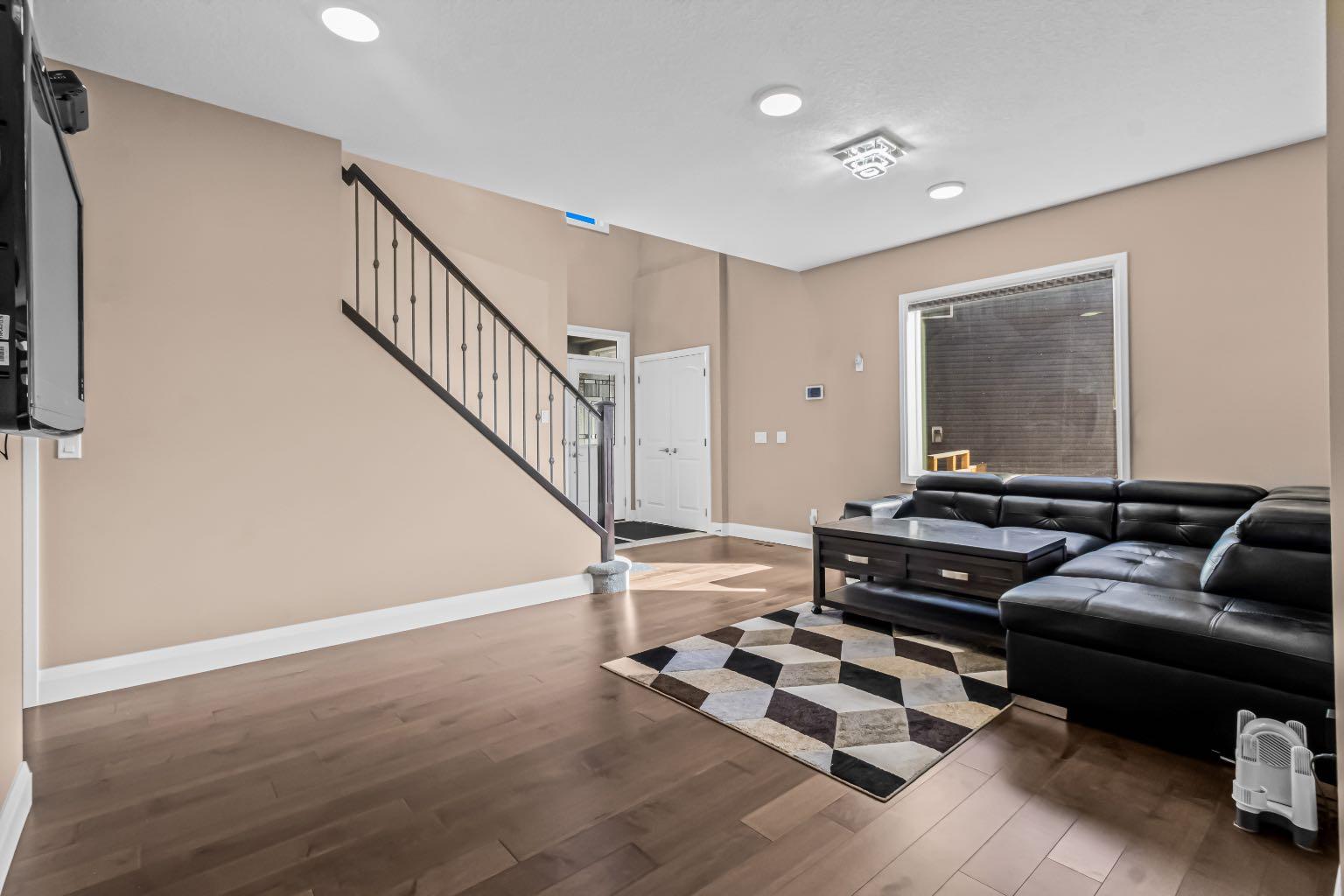 39 Cornerstone Gardens NE