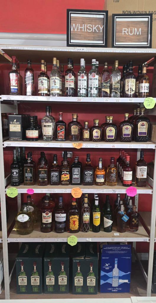 4655 54 Avenue NE 101