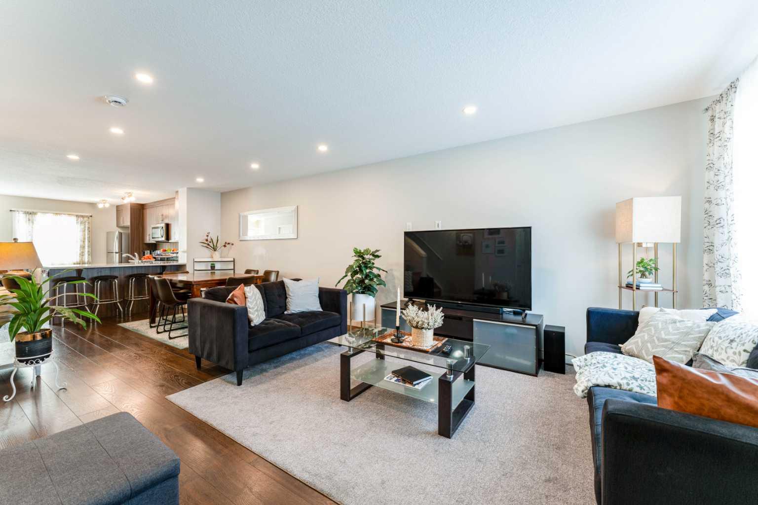 7451 Falconridge Boulevard NE 1732