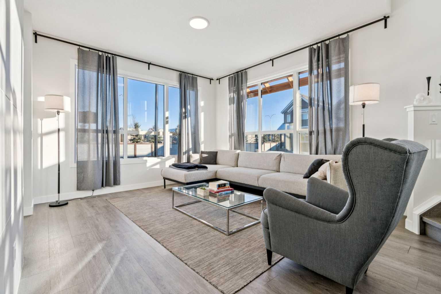 101 Lavender Manor SE