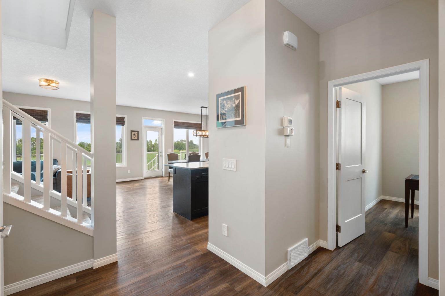 311 Monterey Place SE